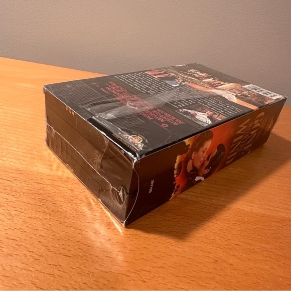 5x$25 VHS NEW & SEALED Gone With The Wind 2 Tape Movie Set Remastered MGM - Picture 4 of 6